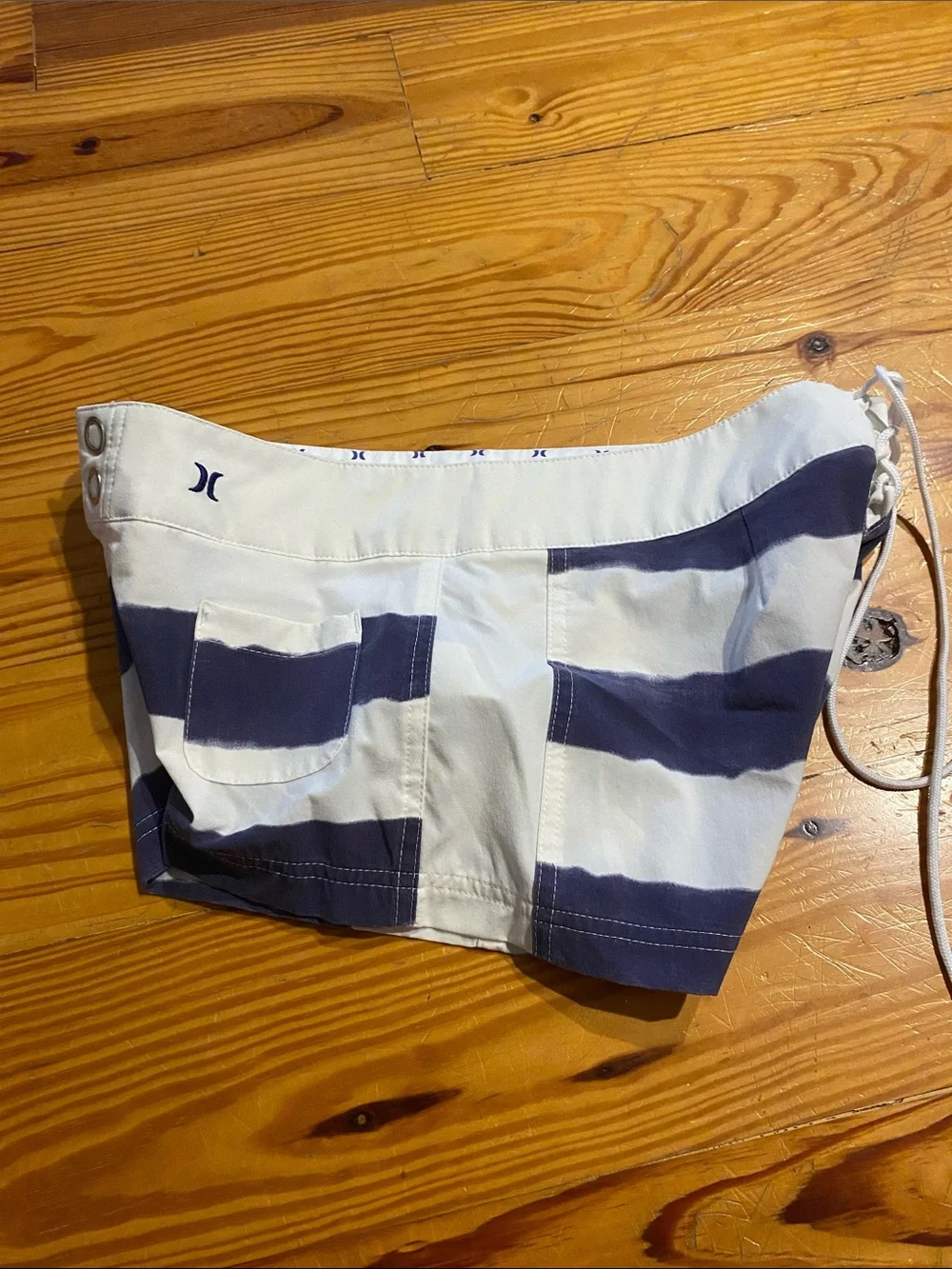 Hurley White and Navy Striped Women’s Athletic Board Shorts